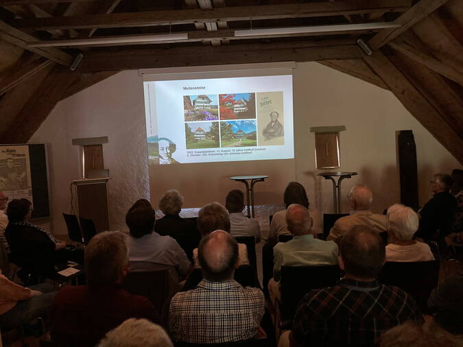 PowerPoint-Präsentation zur Geschichte des Zentrums PowerPoint-Präsentation zur Geschichte des Zentrums