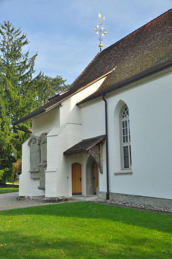 Überreste des ehemaligen Turms Überreste des ehemaligen Turms