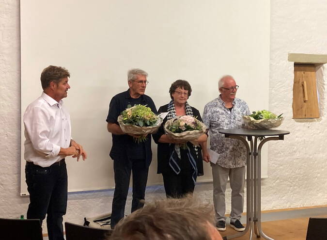 Kurt Baumann und das scheidende Leitungs-Team Kurt Baumann und das scheidende Leitungs-Team