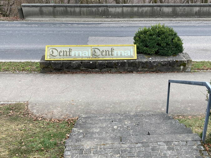 "DenkmalDenkmal": Installation des Lützelflüher Künstlers Fritz Steffen
