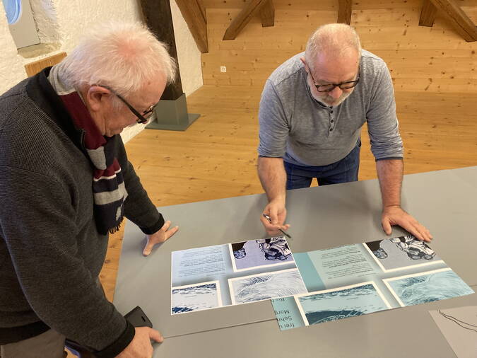 Farbabstimmungen für eine Ausstellungswand. Farbabstimmungen für eine Ausstellungswand.