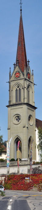 Der heutige neugotische Turm Der heutige neugotische Turm